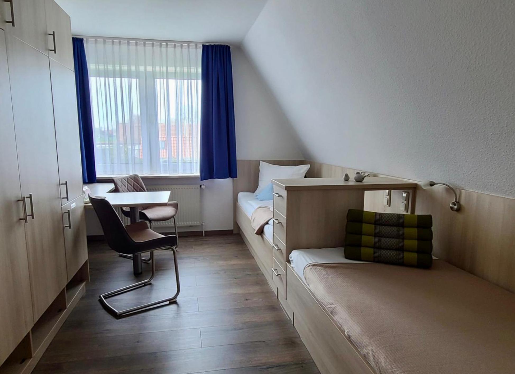 Gruenblau Relax Pension & Apartments Rostock Exterior photo